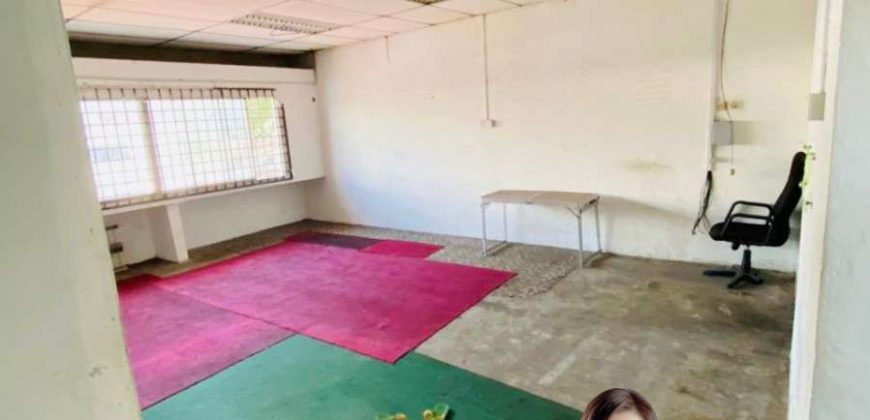 Taman Gembira @ Tampoi – 1.5 Storey Link Factory – FOR SALE