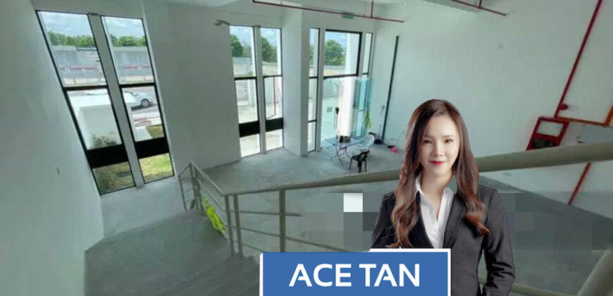 Desa Cemerlang, Ulu Tiram – 1.5 Storey Corner Semi Detached Factory – For Rent