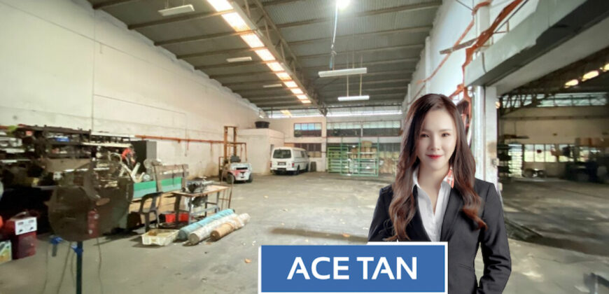 Johor Jaya – 1.5 Storey Semi Detached Factory – FOR SALE