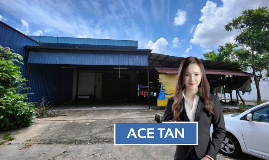 Mount Austin – 1.5 Storey Corner Terrace Factory – FOR SALE