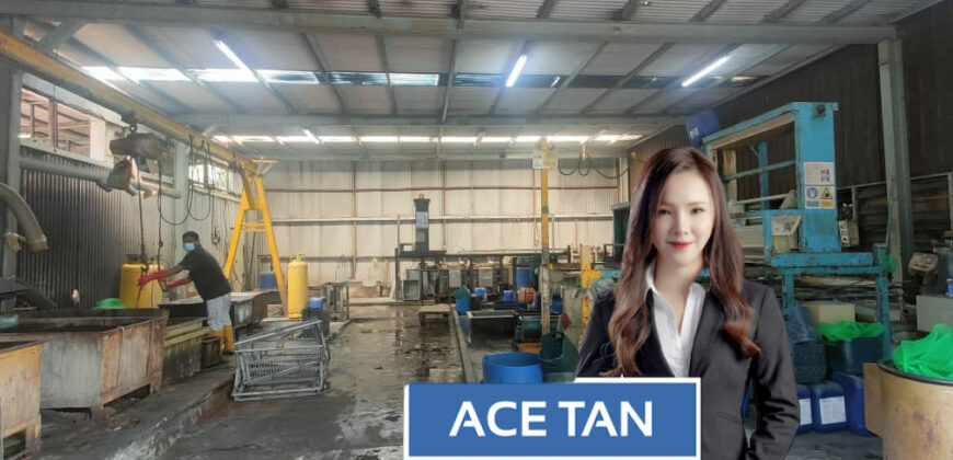 Taman Perindustrian Sri Plentong – 1.5 Storey Semi Detached Factory – FOR SALE