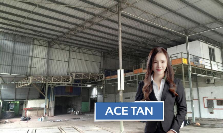 Mount Austin – 1.5 Storey Corner Link Factory – FOR SALE