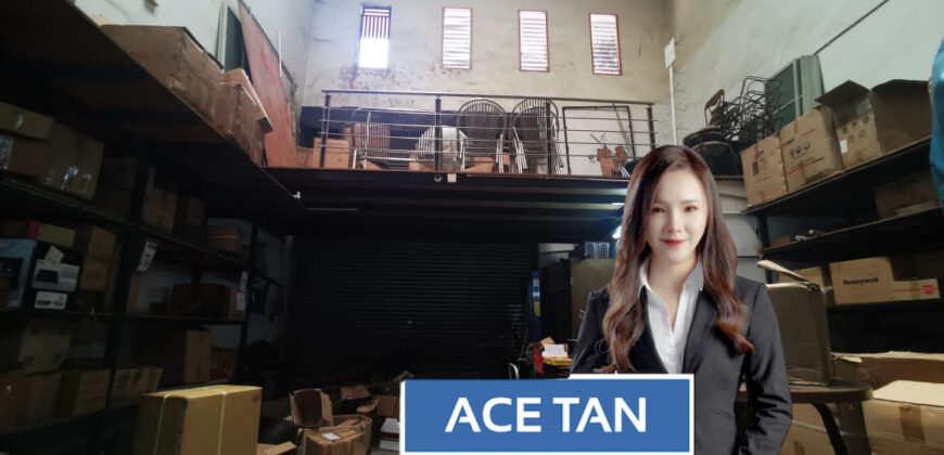 Mount Austin – 1.5 Storey Terrace Factory – FOR SALE
