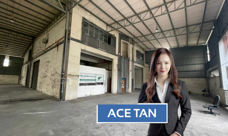 Mount Austin – 1.5 Storey Terrace Factory (2 Adjoin Unit) – FOR SALE