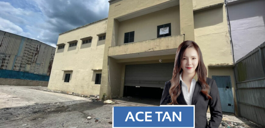 Sungai Tiram – 1.5 Storey Semi Detached Factory – FOR RENT