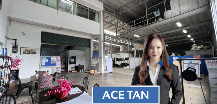 Taman Universiti – 1.5 Storey Corner Semi Detached Factory – FOR SALE