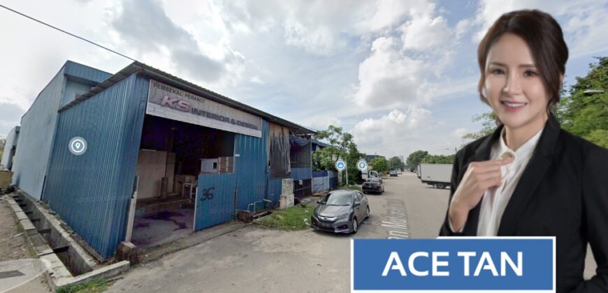 Mount Austin – 1.5 Storey Terrace Factory – FOR RENT