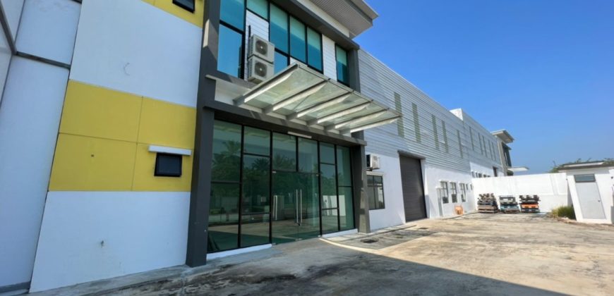 Setia Business Park 2 – 1.5 Storey Corner Cluster Factory – FOR RENT
