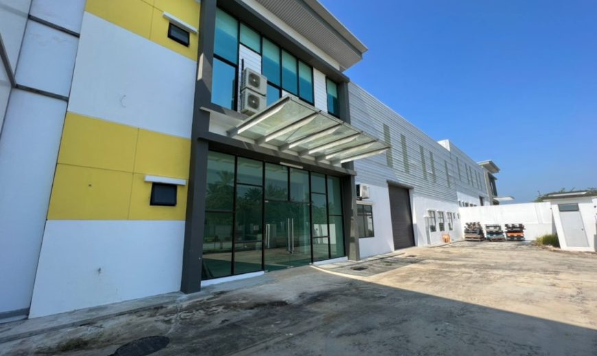 Setia Business Park 2 – 1.5 Storey Corner Cluster Factory – FOR RENT