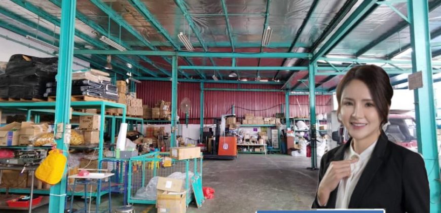 Johor Jaya – 1.5 Storey Corner Terrace Factory – FOR RENT