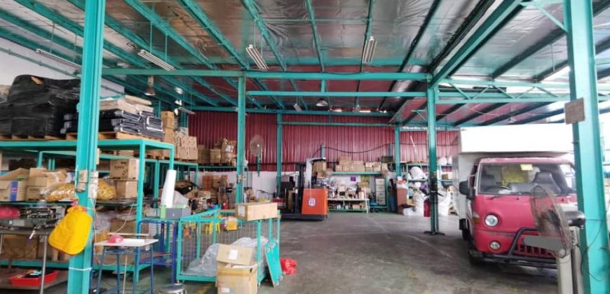 Johor Jaya – 1.5 Storey Corner Terrace Factory – FOR SALE