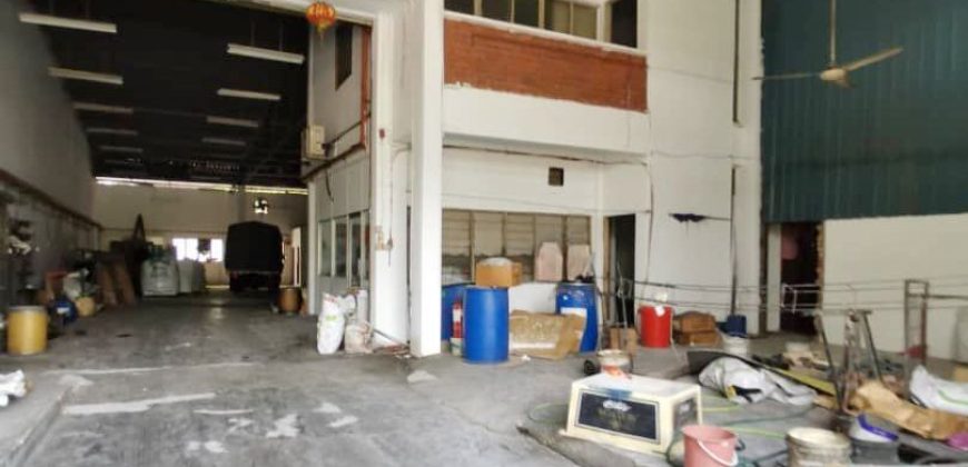 Johor Jaya – 1.5 Storey Terrace Factory – FOR RENT