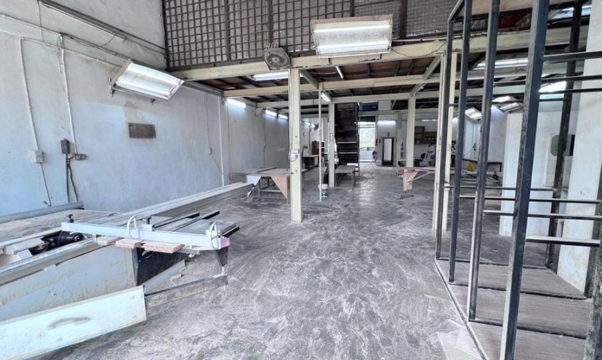 Taman Perusahaan Ringan Pulai @ Impian Emas – 1.5 Storey Link Factory – FOR RENT