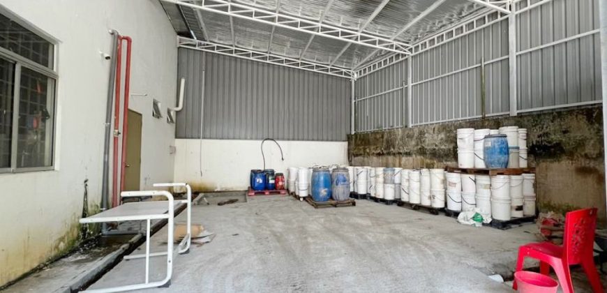 Mount Austin – 2.5 Storey Semi Detached Factory – FOR SALE
