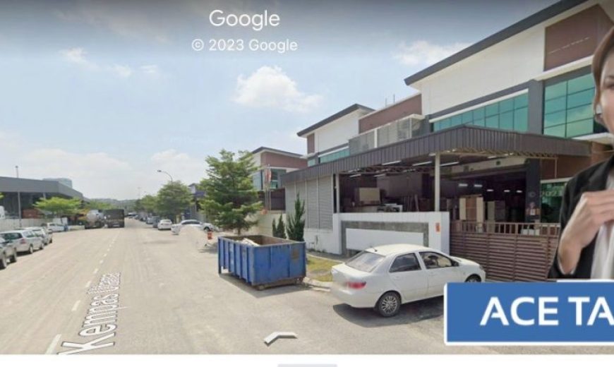 Kempas Utama – 1.5 Storey Corner Cluster Factory – FOR RENT