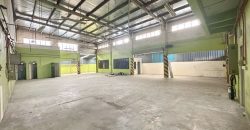 Taman Sri Yaacob – 1.5 Storey Semi Detached Factory – FOR RENT