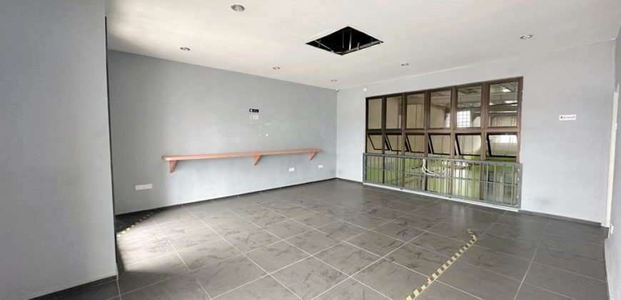 Taman Sri Yaacob – 1.5 Storey Semi Detached Factory – FOR RENT