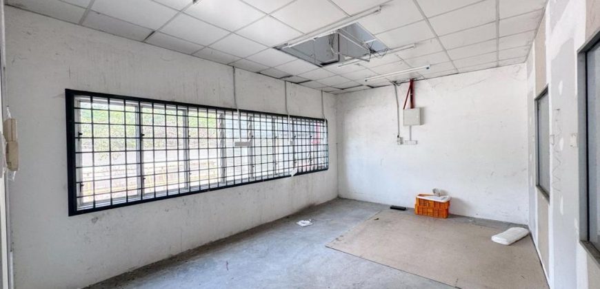 Taman Perindustrian Maju Jaya @ Kempas – 2 Storey Semi Detached Factory – FOR RENT