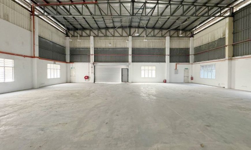 Kempas Utama – Detached Factory – FOR RENT