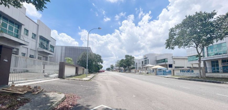 Nusa Cemerlang Industrial Park @ Gelang Patah – 1.5 Storey Semi Detached Factory – FOR SALE