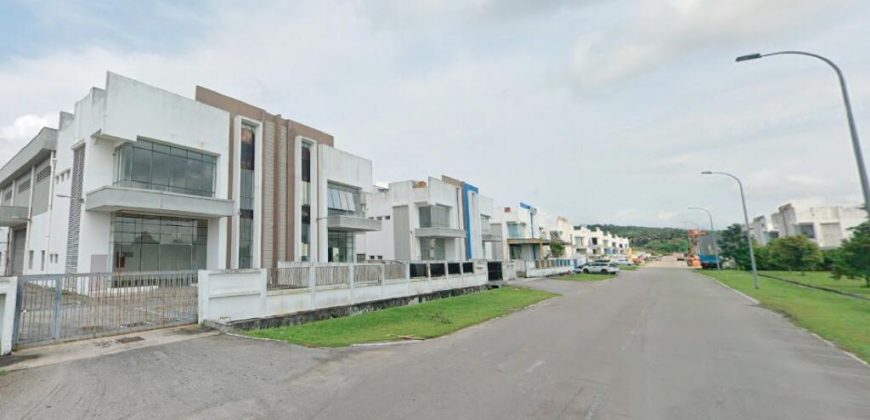 Alam Jaya Business Park @ Pekan Nanas – 1.5 Storey Semi Detached Factory – FOR SALE