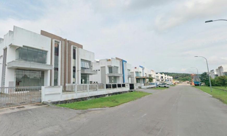 Alam Jaya Business Park @ Pekan Nanas – 1.5 Storey Semi Detached Factory – FOR SALE