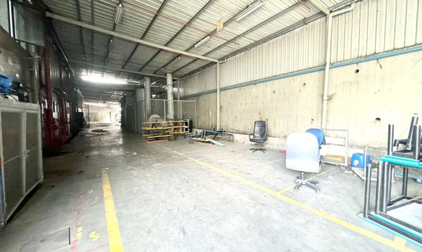 Tampoi – Detached Factory – FOR RENT