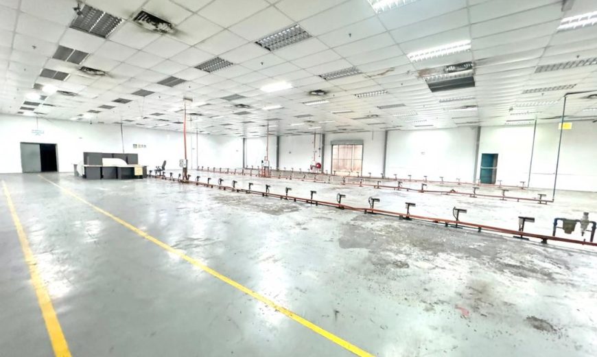 Tampoi – Detached Factory – FOR RENT