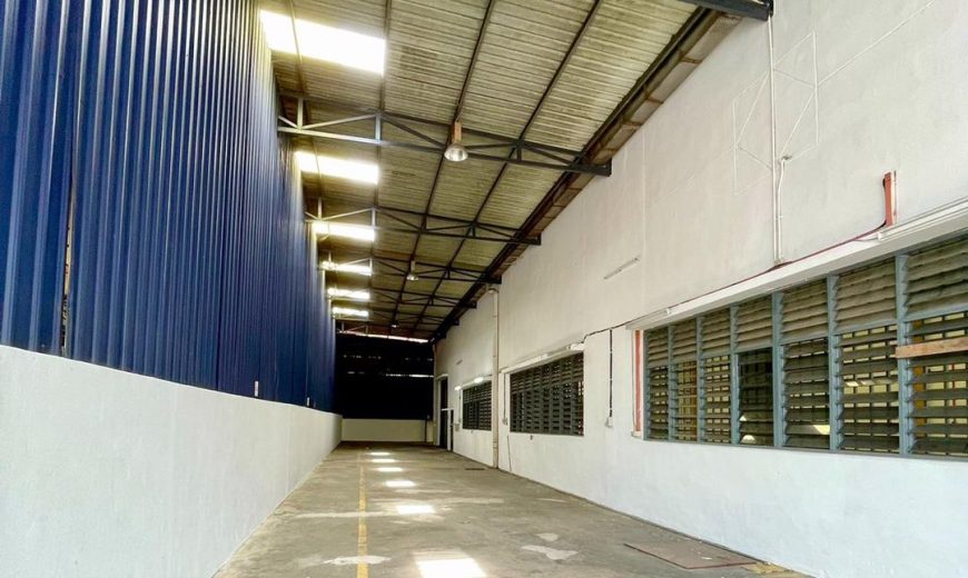 Desa Cemerlang – 1.5 Storey Semi Detached Factory – FOR RENT