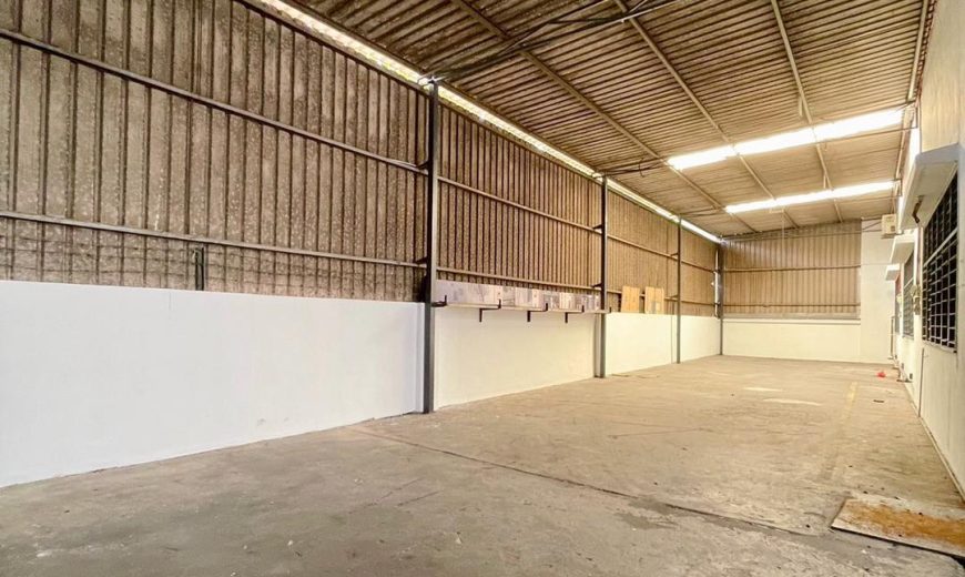 Desa Cemerlang – 1.5 Storey Semi Detached Factory – FOR RENT