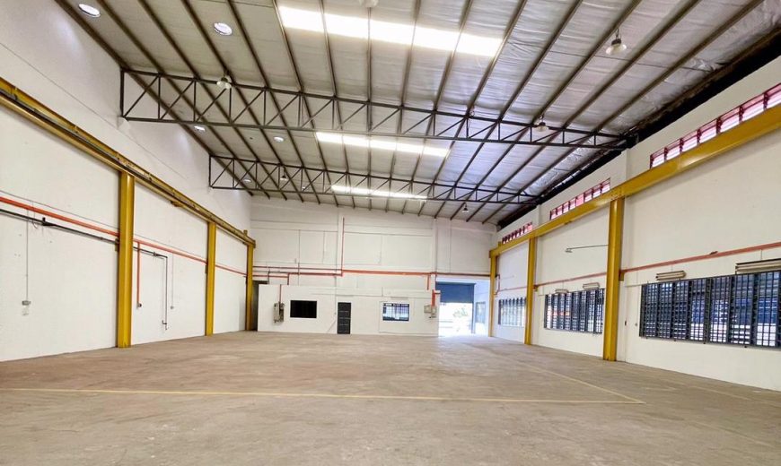 Desa Cemerlang – 1.5 Storey Semi Detached Factory – FOR RENT