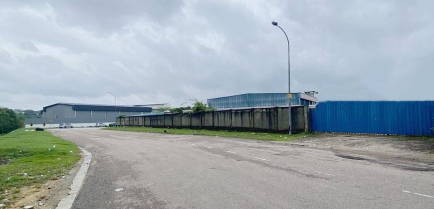 Kempas – Industrial Land – FOR SALE