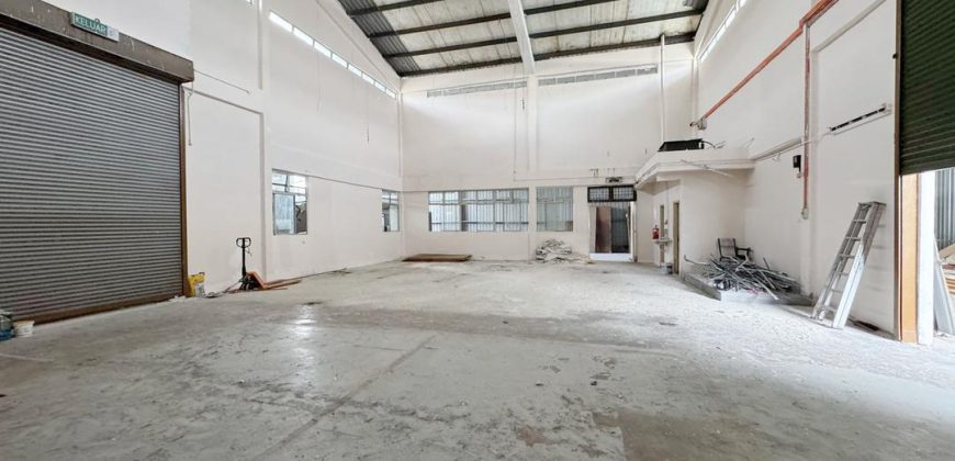 Taman Universiti – Detached Factory – FOR RENT