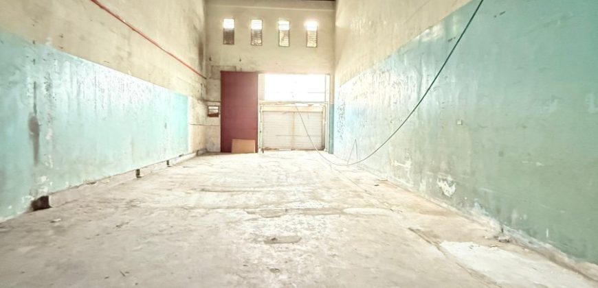 Mount Austin Industrial – 1.5 Storey Terrace Factory – FOR RENT
