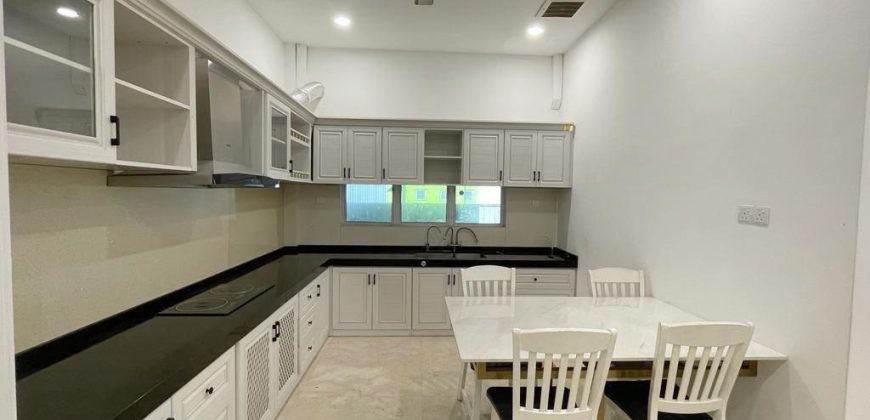 Impian Emas – 1.5 Storey Semi Detached Factory – FOR SALE