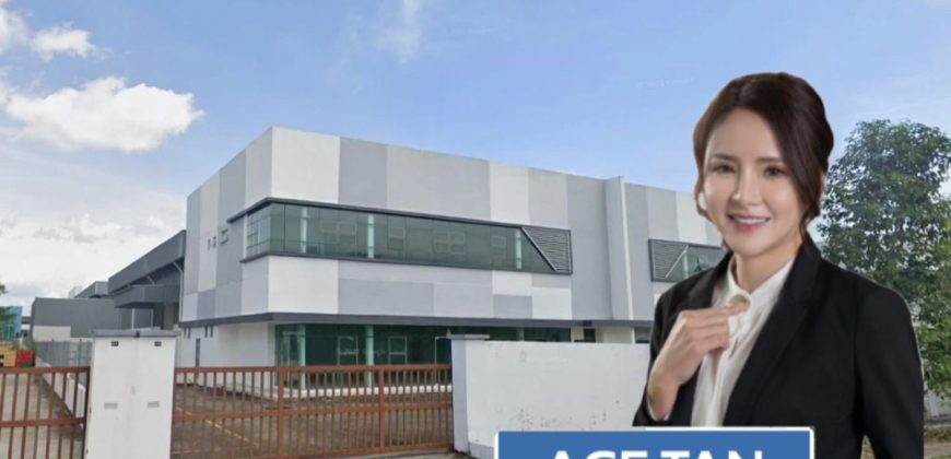 Pekan Nanas – 1.5 Storey Semi Detached Factory – FOR SALE