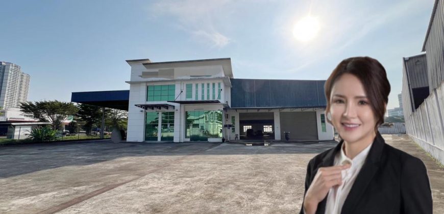 Kempas Utama – 1.5 Storey Corner Detached Factory – FOR SALE