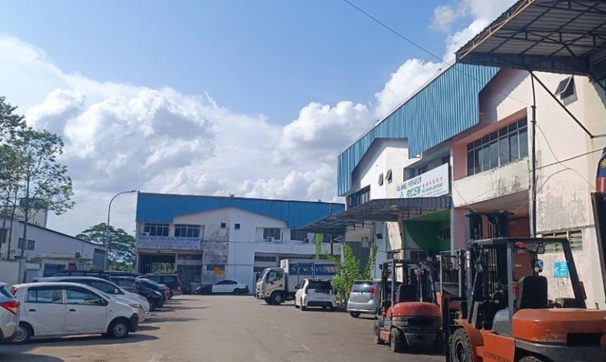 Taman Perindustrian Desa Plentong – 1.5 Storey Terrace Factory – FOR SALE