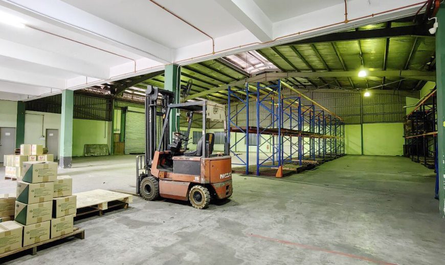 Kawasan Perindustrian Taman Johor – 1.5 Storey Corner Semi Detached Factory – FOR SALE