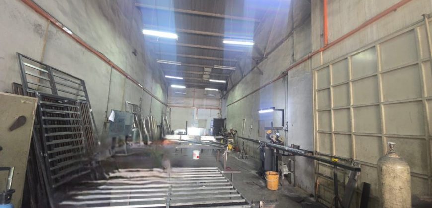 Taman Johor Jaya – 1.5 Storey End Lot Terrace Factory – FOR SALE