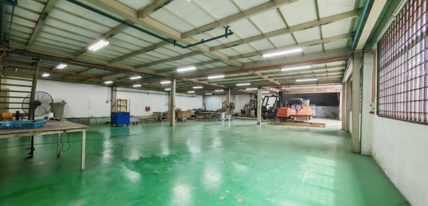 Taman Perindustrian Cemerlang – 1.5 Storey Semi Detached Factory – FOR SALE