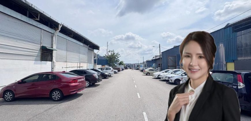 Taman Universiti – 1.5 Storey Semi Detached Factory – FOR RENT