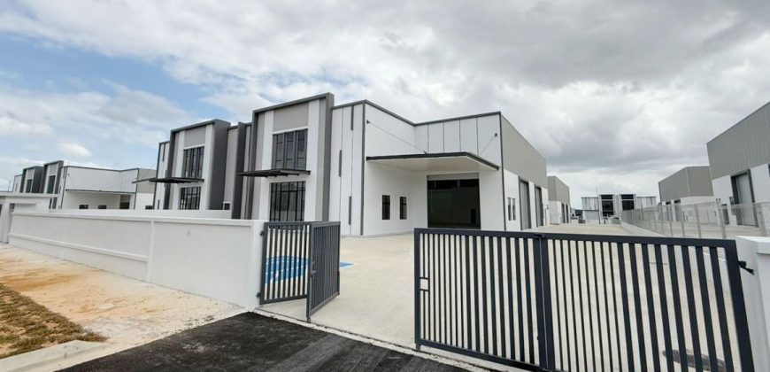 Eco Business Park 1 – Semi Detached Factory – FOR RENT