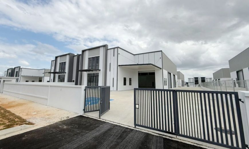 Eco Business Park 1 – Semi Detached Factory – FOR SALE