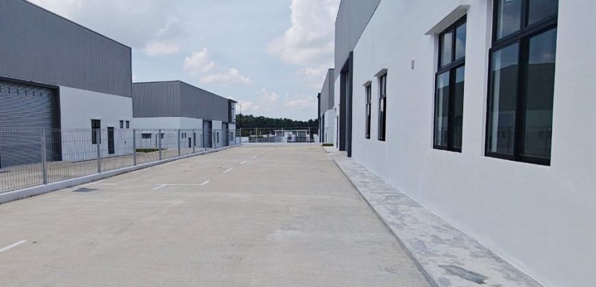 Eco Business Park 1 – 1 Storey Semi Detached Factory – FOR SALE