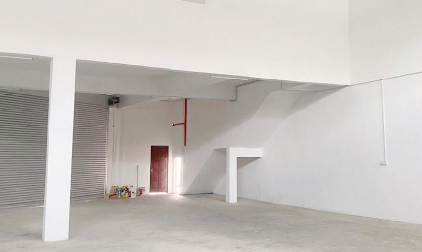 Kawasan Perindustrian Timur Kulai – 1.5 Storey Corner Terrace Factory – FOR SALE